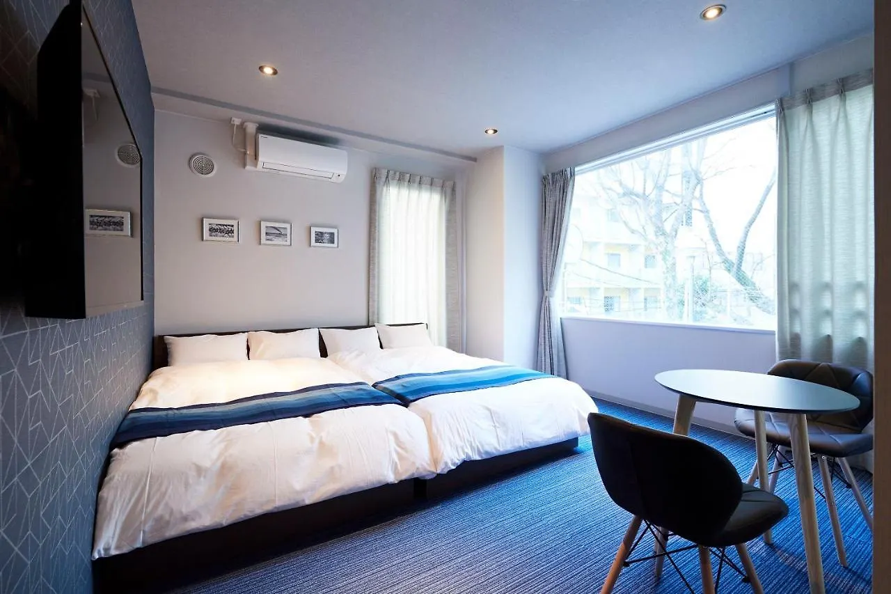 Turn Table Hostel Tokio